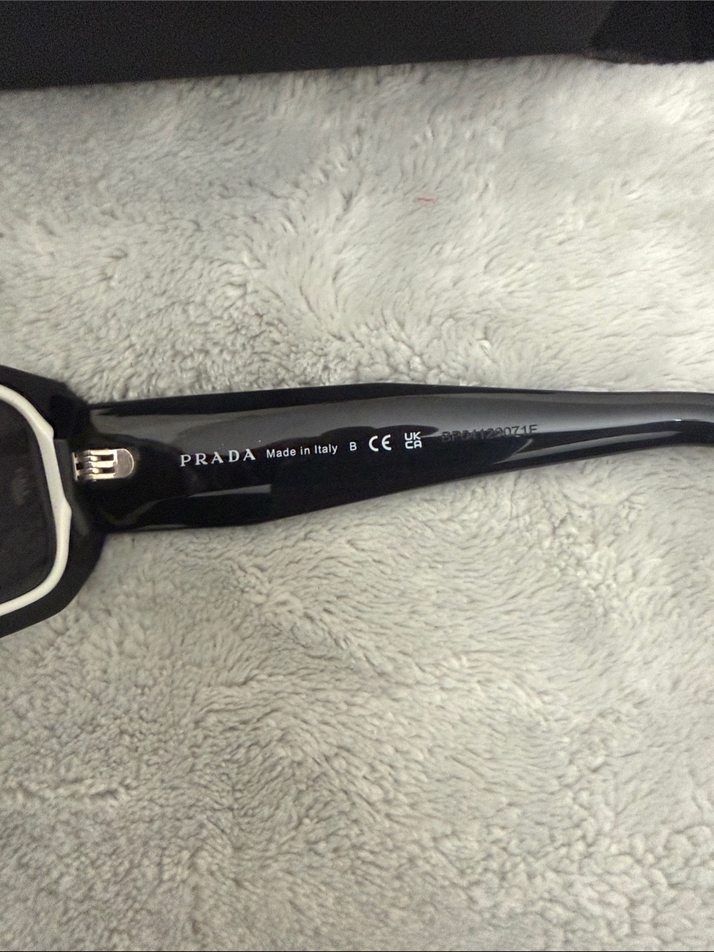 Prada Black Rectangular Sunglasses with Branded Case - Picture 4 of 5